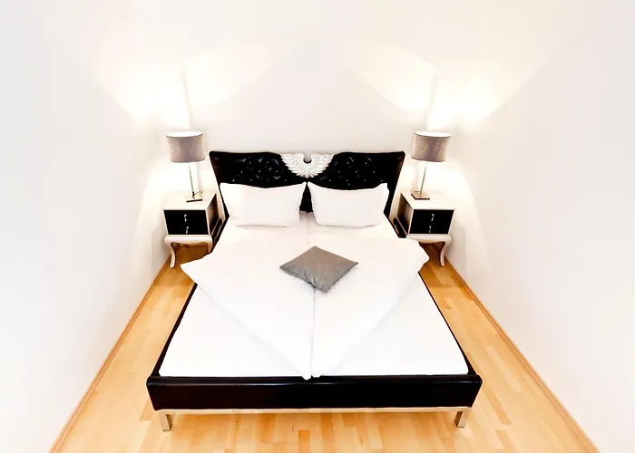 Vox Design Self Check In Hotel Viena